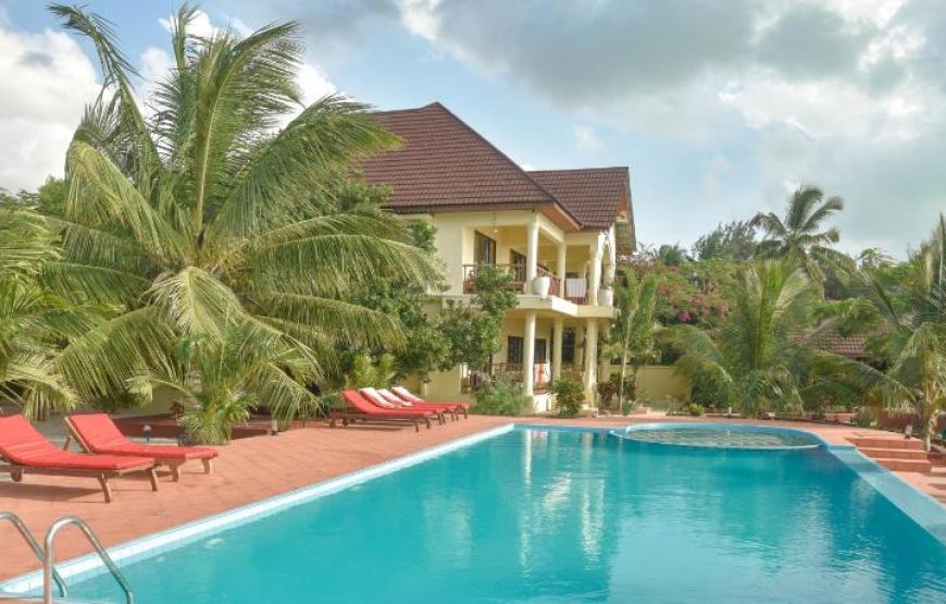 Bungalow with Garden View